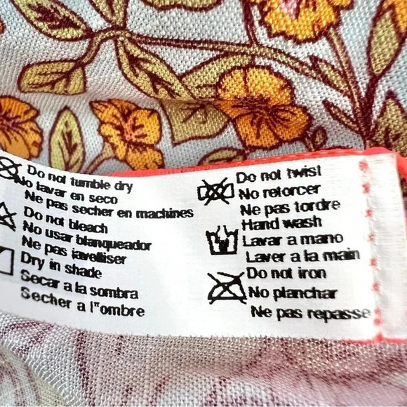 Maaji Colombian Floral Crop‎ Top Blouse | Size: Large - Picture 12 of 13